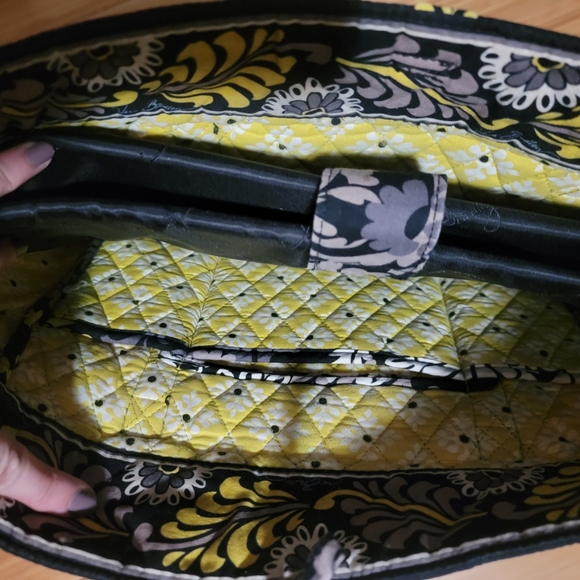 Vera Bradley Tote Bag Retired Baroque Pattern Black, White & Chartreuse - Picture 6 of 7